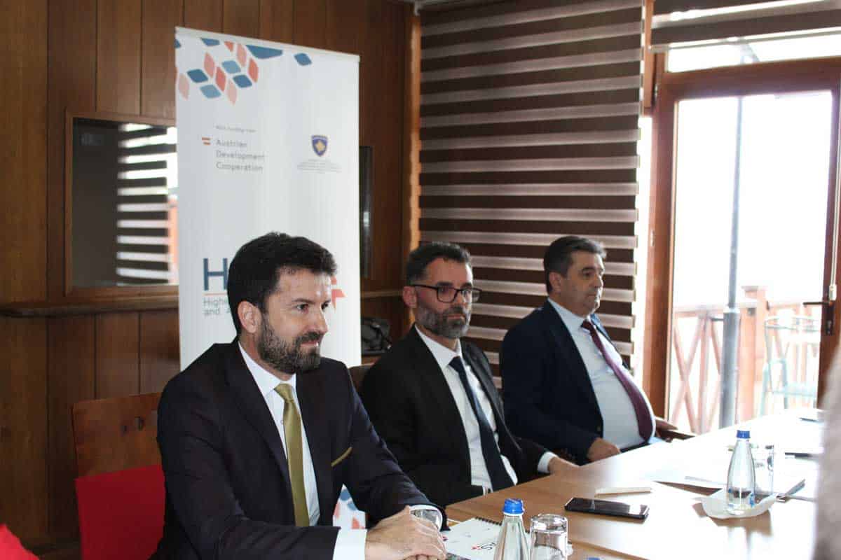 HERAS Plus supports University “Ukshin Hoti” in Prizren in reviewing the Strategic Plan