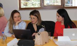 HERAS-Plus-organizes-a-three-day-tailor-made-training-on-Project-Cycle-Management-for-the-University-“Fehmi-Agani”-in-Gjakova-4